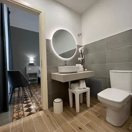 Nove Volte Alojamento de Acomodação e Pequeno-almoço Catânia