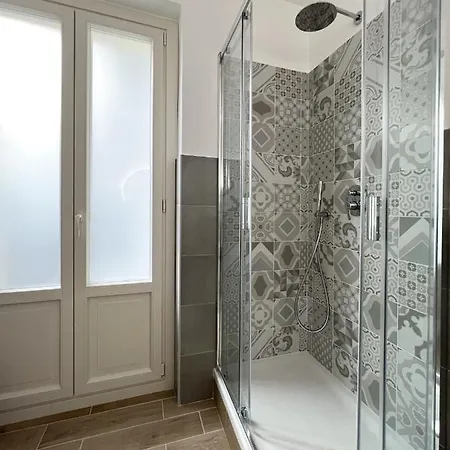 Nove Volte Alojamento de Acomodação e Pequeno-almoço Catânia