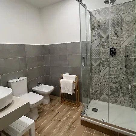 Nove Volte Alojamento de Acomodação e Pequeno-almoço Catânia